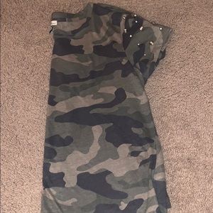 Express One Eleven Camo T-shirt
